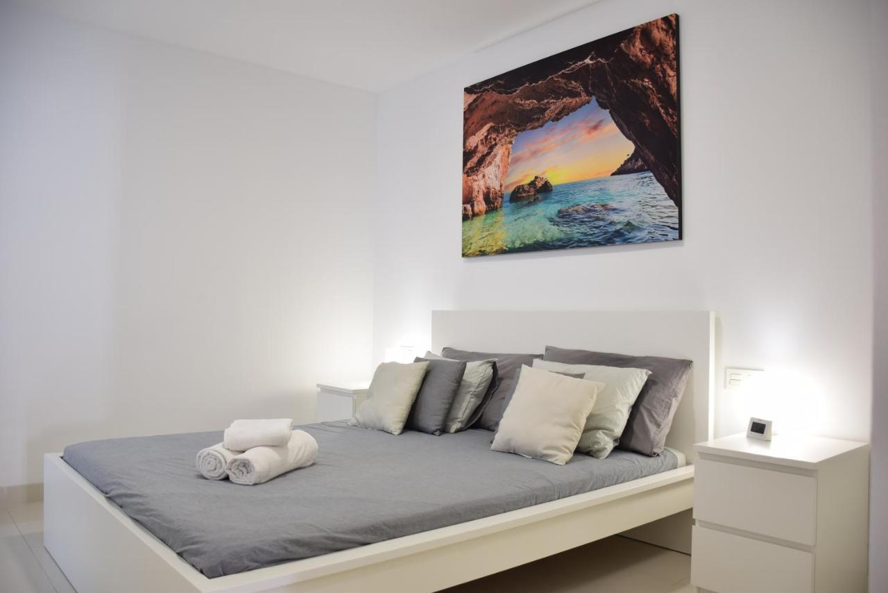 Casa Brillante Apartment Плая де Сан Хуан Екстериор снимка